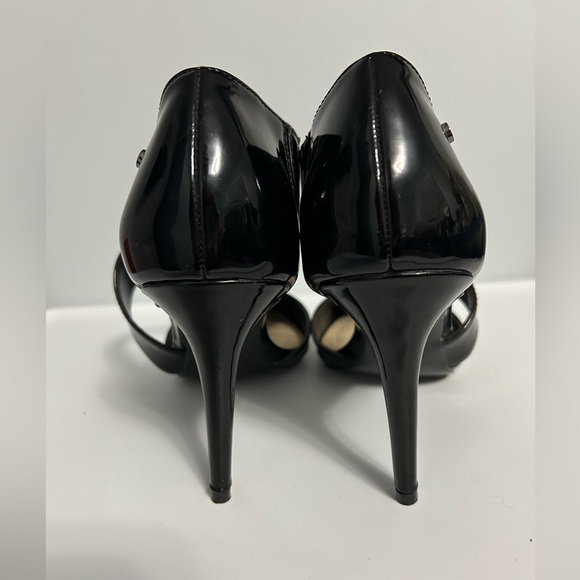 Jones New York Signature Black Patent Heels - Picture 4 of 4